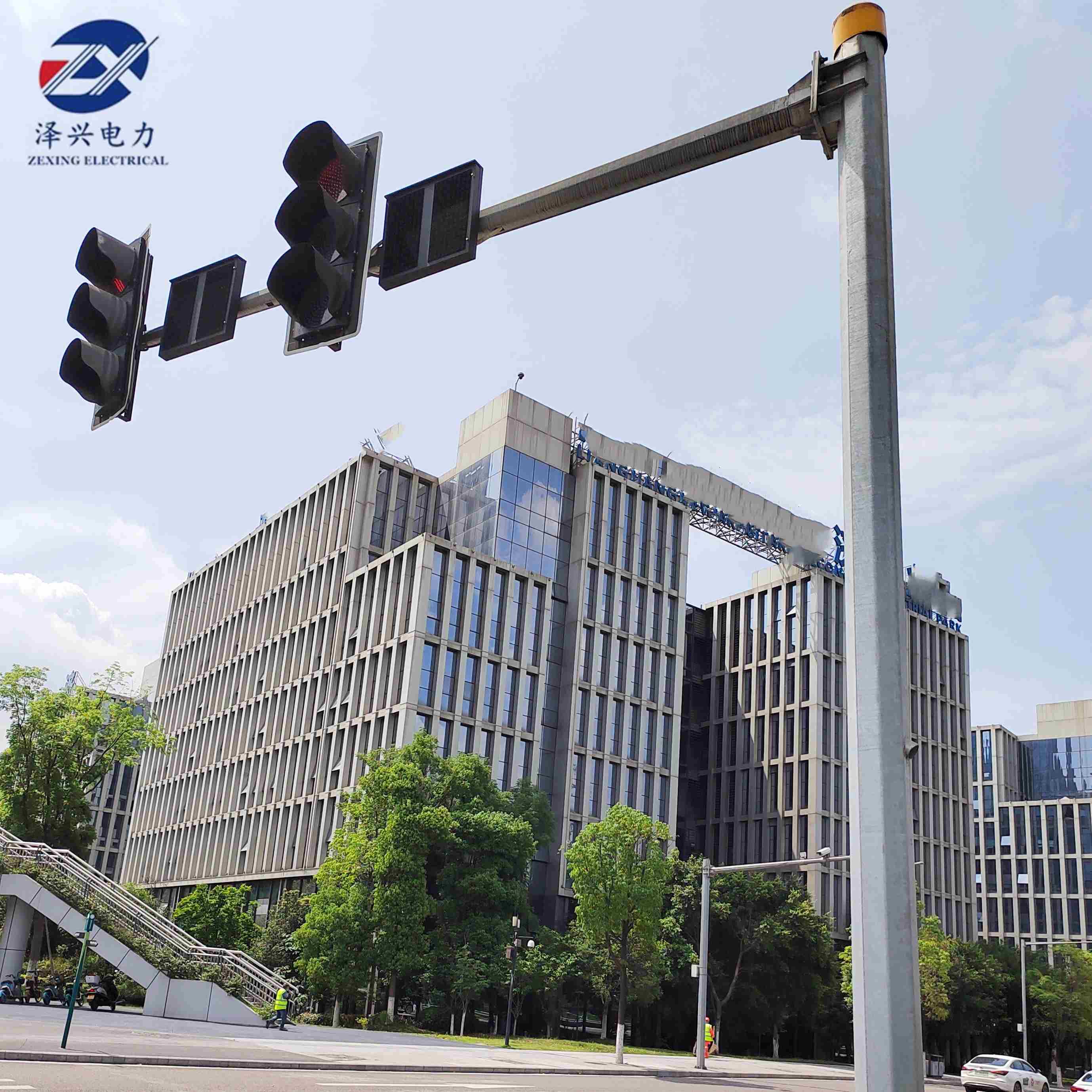 TRAFFIC / CCTV / CAMERA POLES